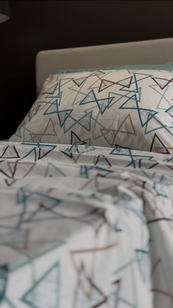 Parure de Lit Géométrie – Triangles Bleu Café Gris