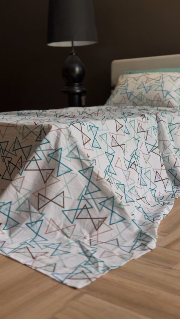 Parure de Lit Géométrie – Triangles Bleu Café Gris