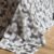 Parure de Lit Géométrie Urbaine – Gris Graphite & Perle