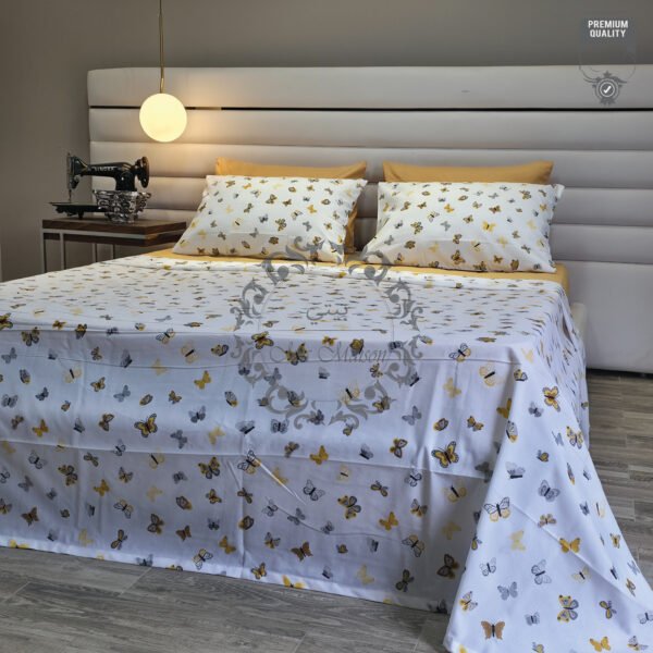 Parure de Lit Papillon Doré – Éclat Naturel et Douceur