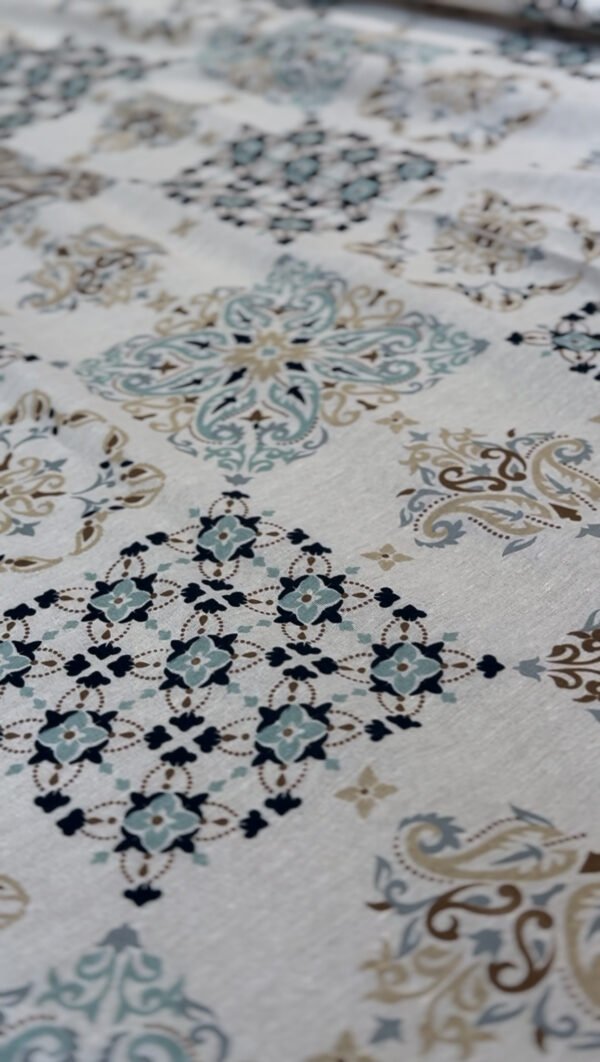 Parure de Lit Azulejos Élégants – Bleu Brume & Beige Sable