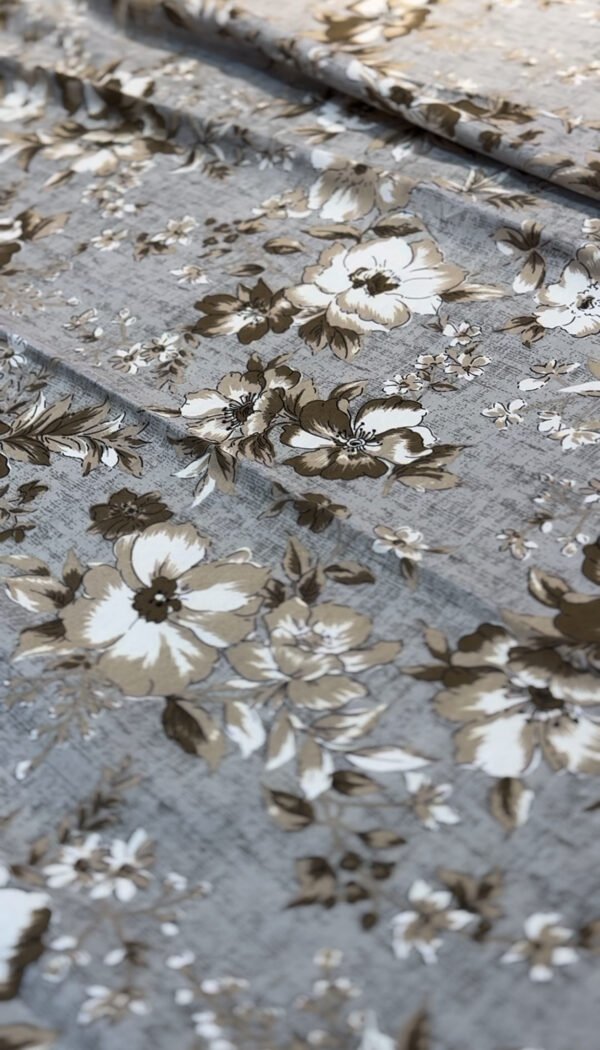 Parure de Lit Élégance Florale – Lin Gris et Fleurs Taupe
