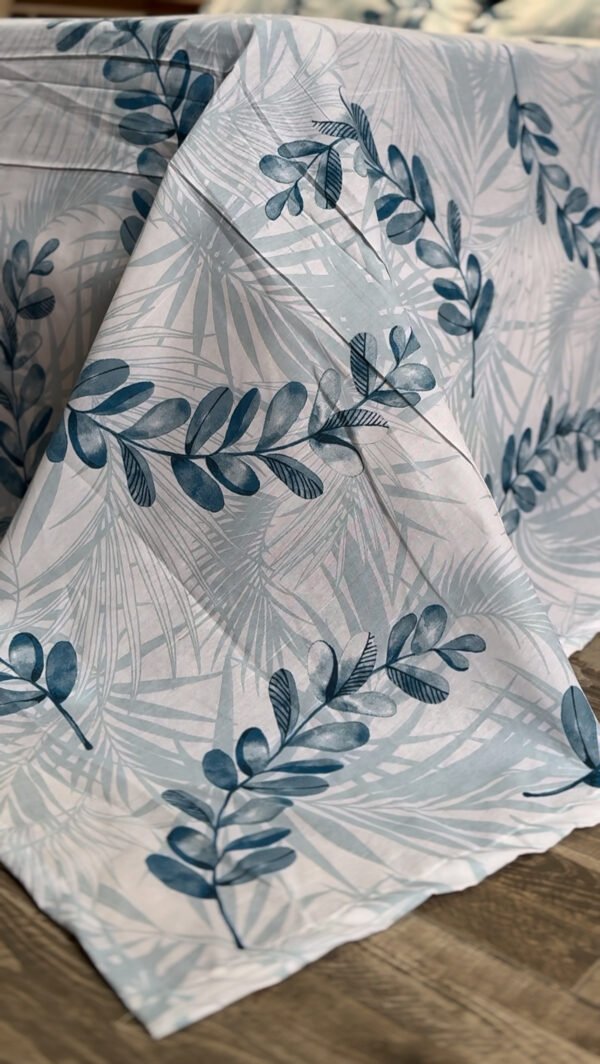 Parure de Lit Feuillage Bleu – Élégance Botanique Apaisante