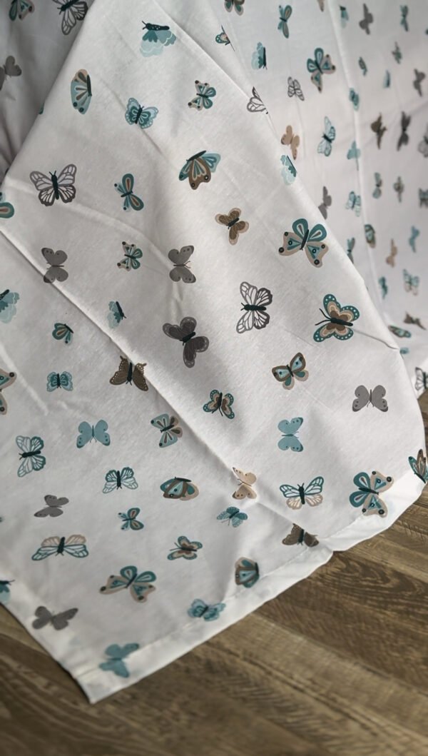 Parure de Lit Papillon Bleu – Douceur Aérienne