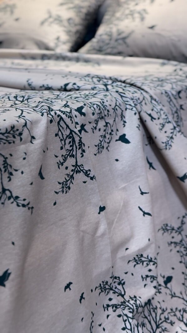 Parure de Lit Arbre Bleu – Sérénité Naturelle
