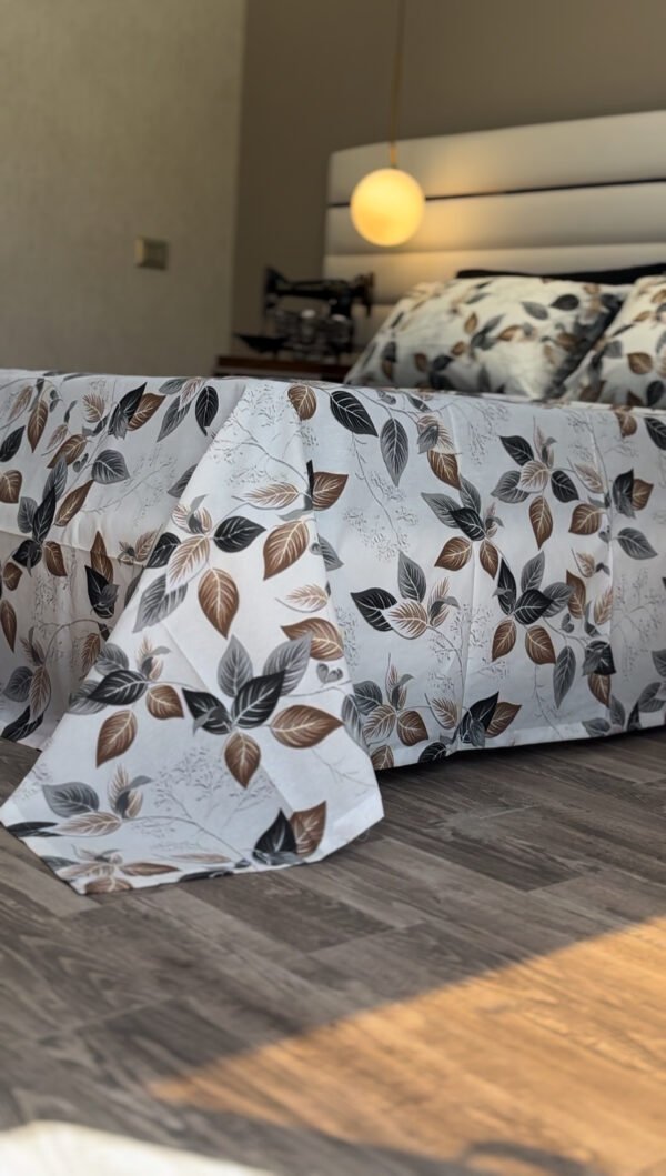 Parure de Lit Feuillage d’Automne – Blanc Gris Brun