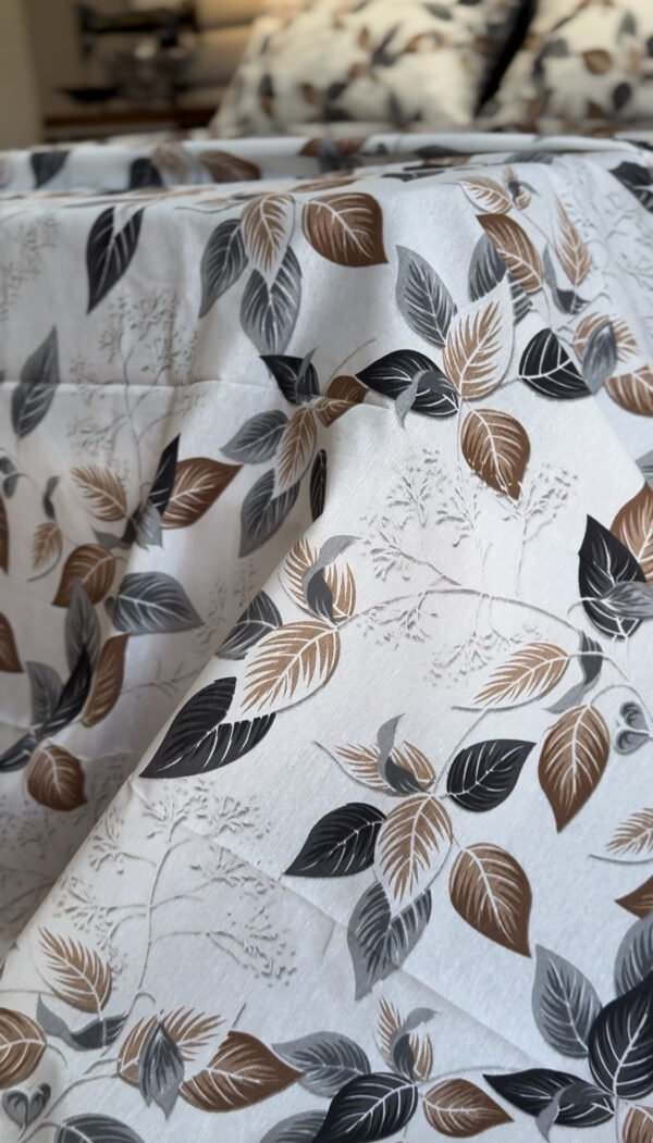 Parure de Lit Feuillage d’Automne – Blanc Gris Brun