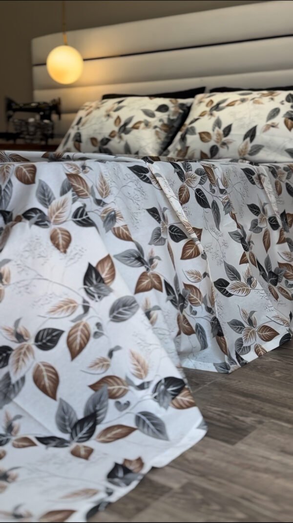 Parure de Lit Feuillage d’Automne – Blanc Gris Brun