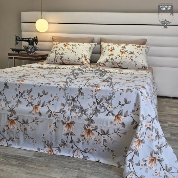 11 Parure de Lit Magnolia d’Automne – Éclat Floral Beige