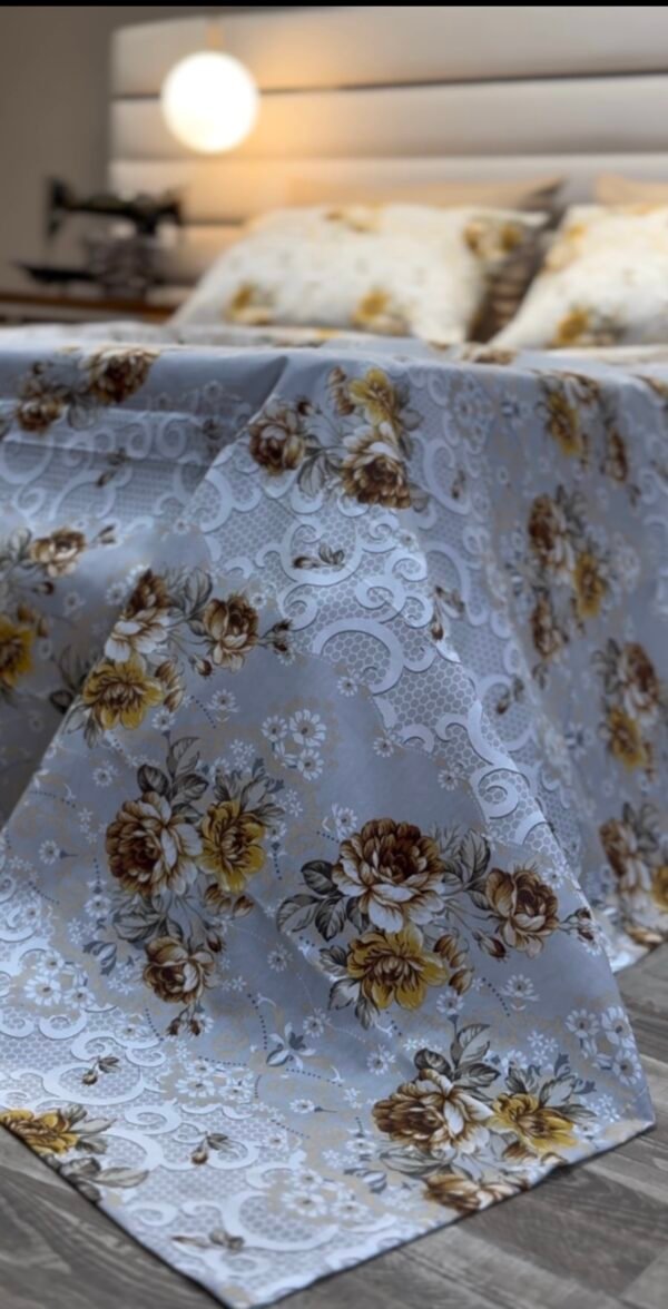 Screenshot Parure de Lit Jardin d’Or – Éclat Floral Vintage