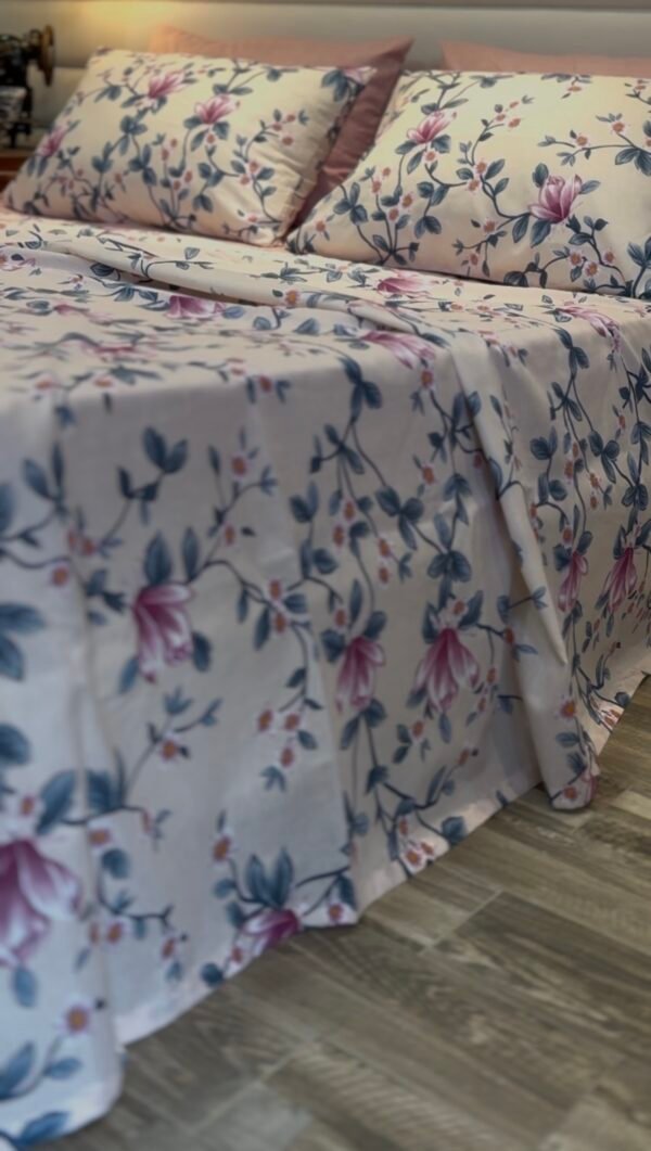 Screenshot Parure de Lit Magnolia Éclat – Rosée Florale Élégante