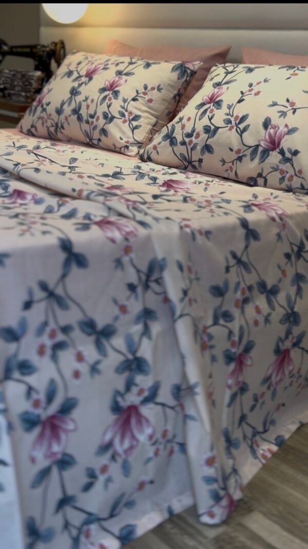 Screenshot Parure de Lit Magnolia Éclat – Rosée Florale Élégante