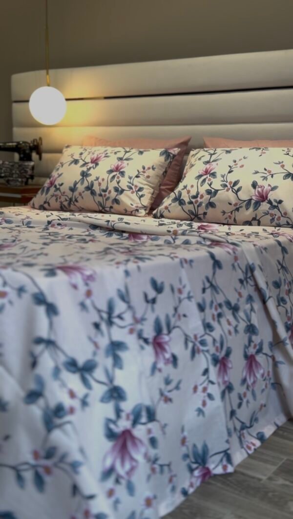 Screenshot Parure de Lit Magnolia Éclat – Rosée Florale Élégante