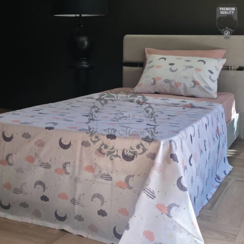 Parure de Lit Une Place et Demi – Nuages et Lunes Douces