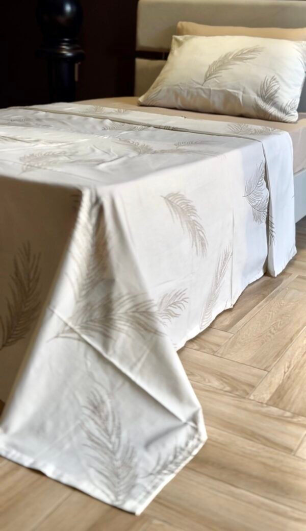 Parure de Lit Une Place et Demi – 4 Pièces