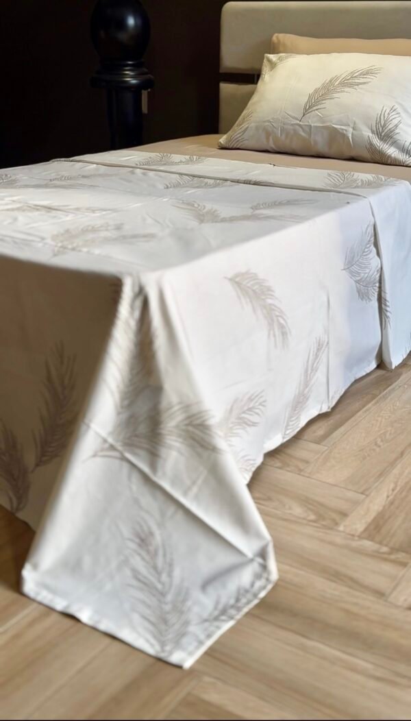Parure de Lit Une Place et Demi – 4 Pièces