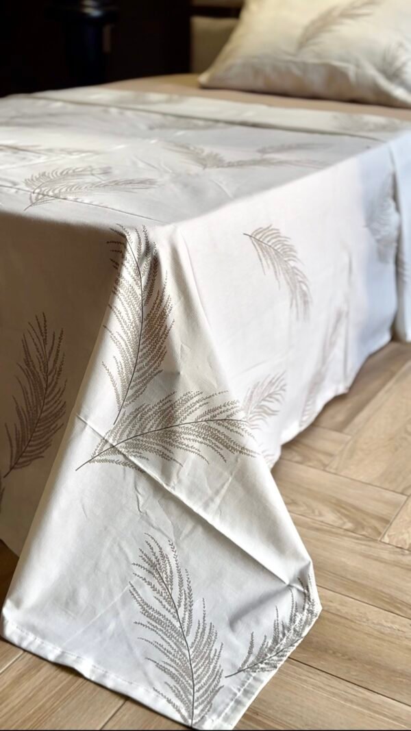 Parure de Lit Une Place et Demi – 4 Pièces