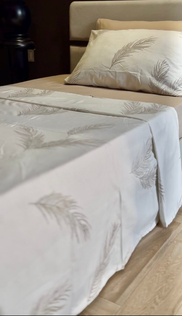 Parure de Lit Une Place et Demi – 4 Pièces