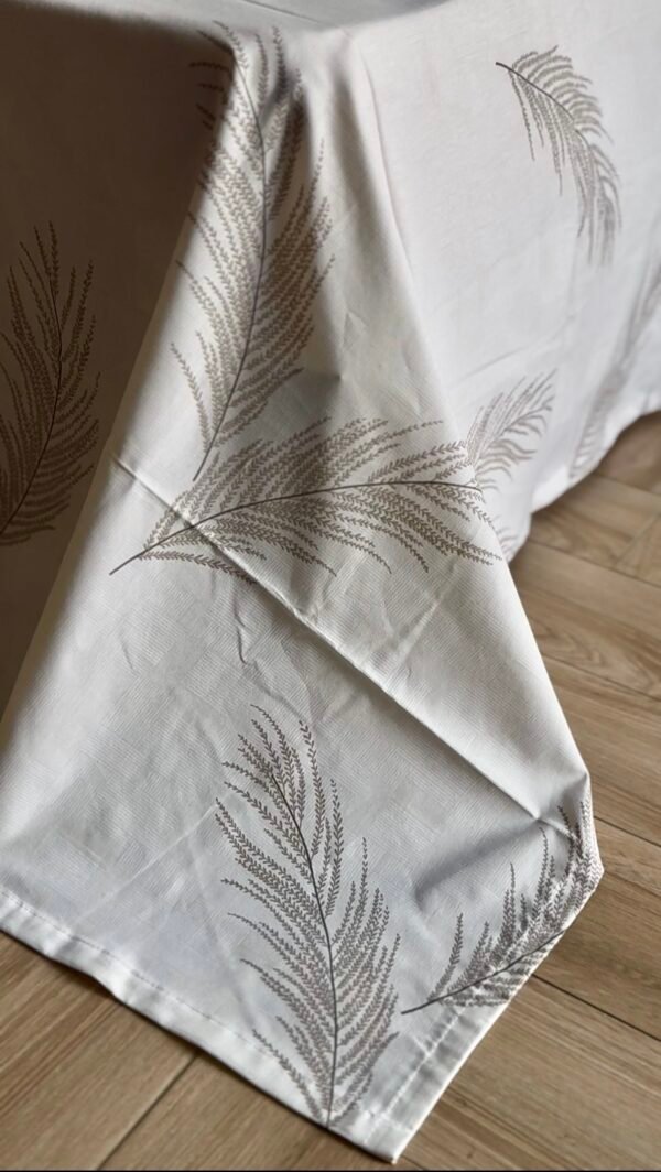 Parure de Lit Une Place et Demi – 4 Pièces