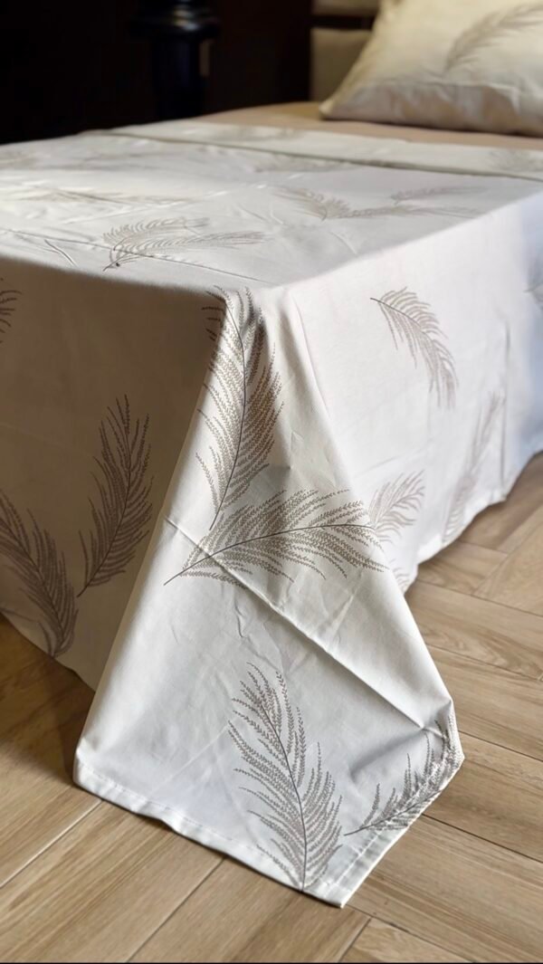 Parure de Lit Une Place et Demi – 4 Pièces
