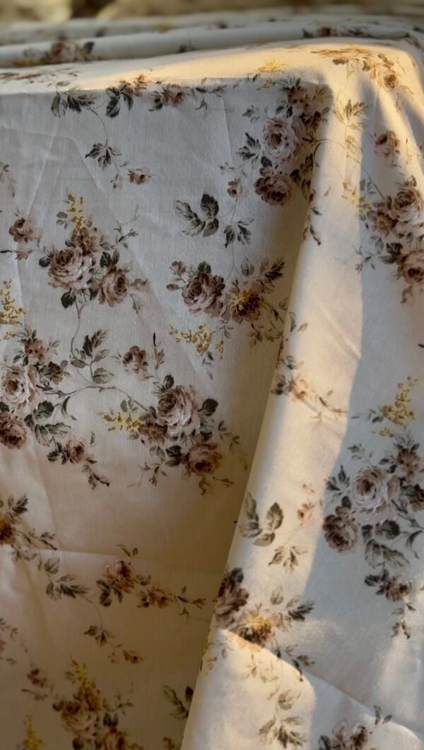 Parure de Lit Deux Places – 6 Pièces