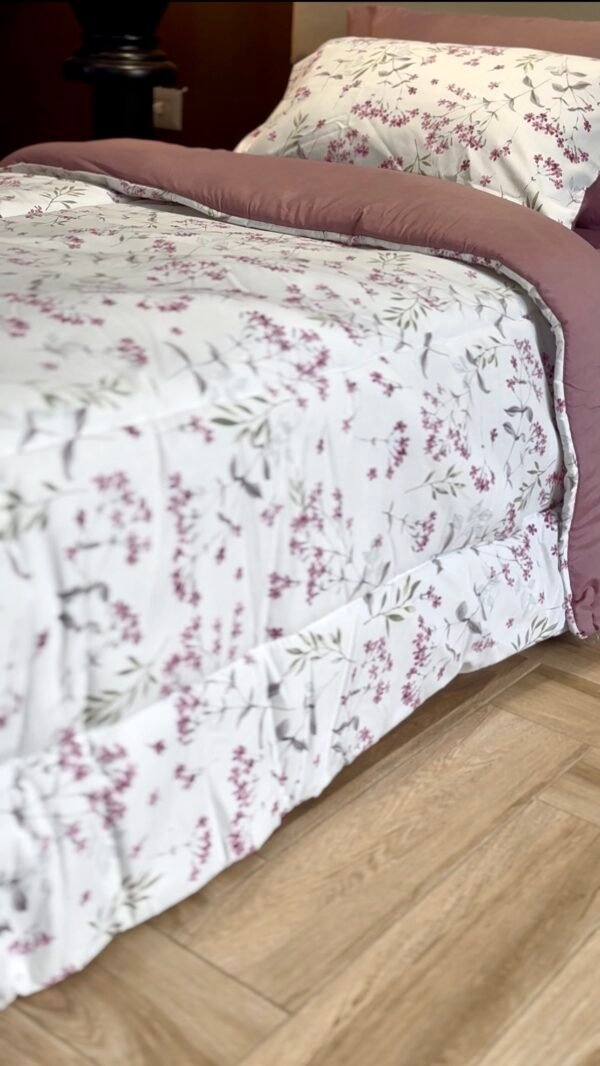 Couette Une Place et Demi – Motif Floral Mauve