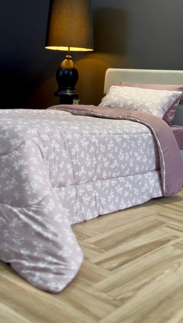 Screenshot Couette Une Place et Demi – Douceur Florale Mauve 🌸