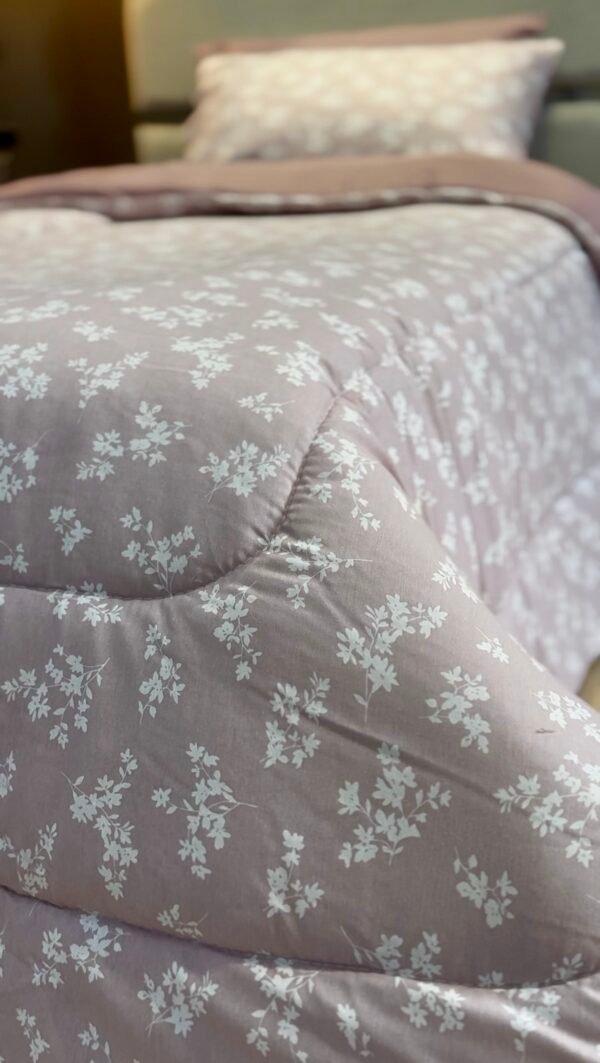 Screenshot Couette Une Place et Demi – Douceur Florale Mauve 🌸