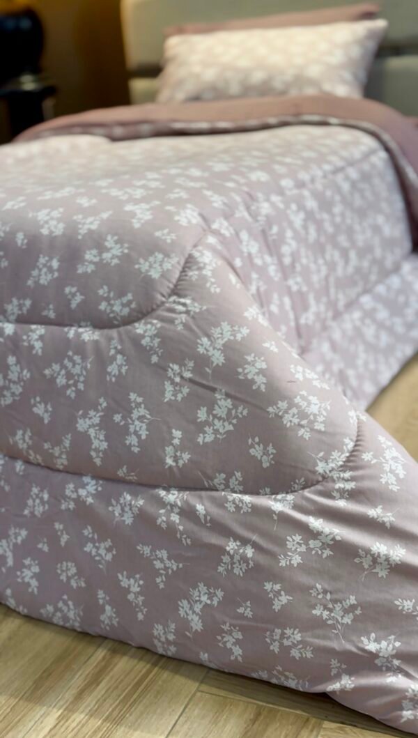 Screenshot Couette Une Place et Demi – Douceur Florale Mauve 🌸