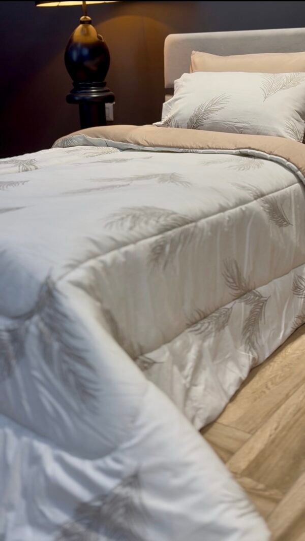 Couette Une Place et Demi – Plume Beige