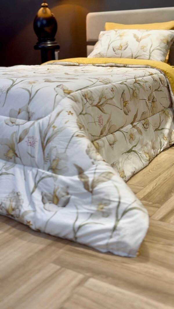 Screenshot Couette Une Place et Demi – Fleurs Naturelles Crème