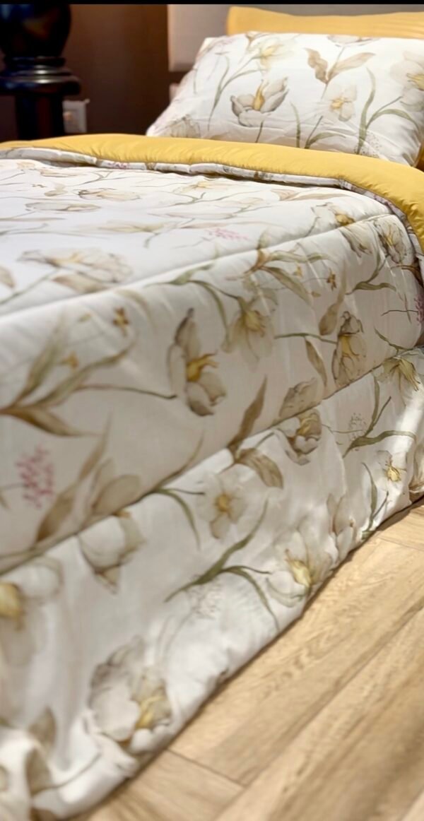 Screenshot Couette Une Place et Demi – Fleurs Naturelles Crème
