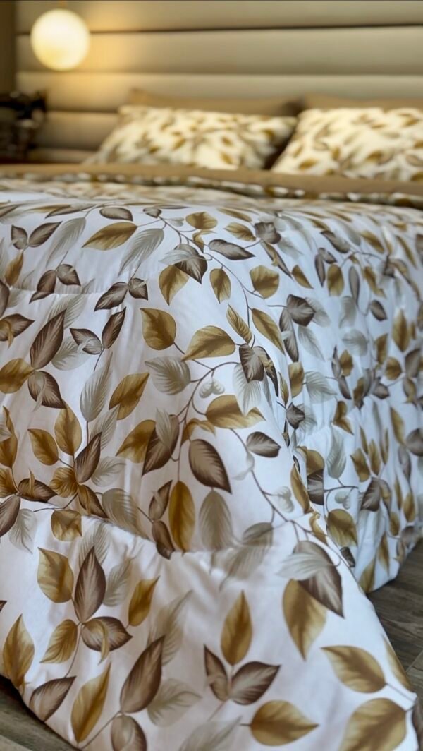Screenshot Couette 2 Places Imprimé Feuilles Beige et Doré – Style Nature