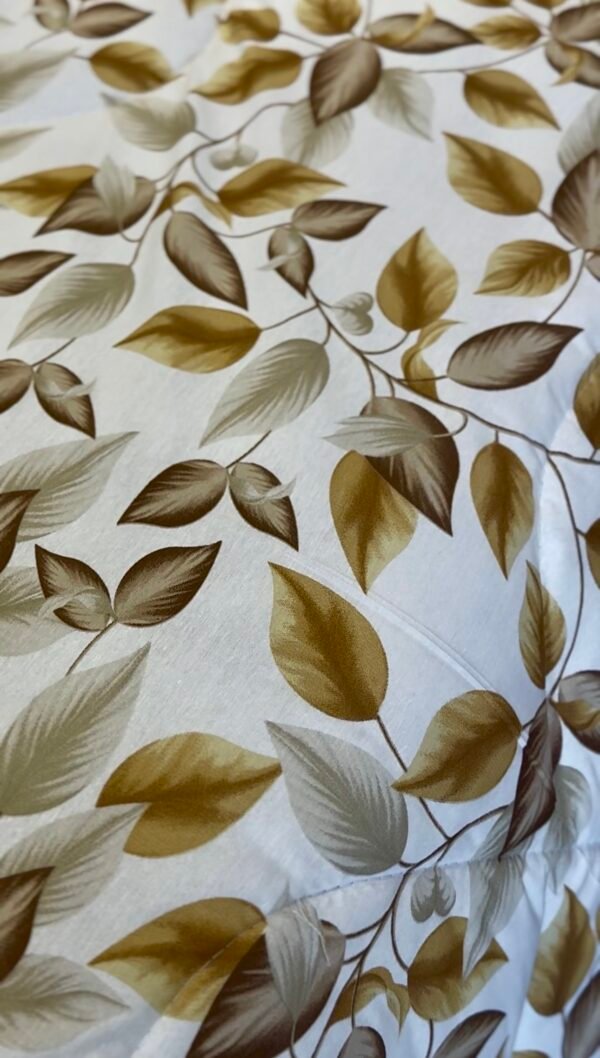 Screenshot Couette 2 Places Imprimé Feuilles Beige et Doré – Style Nature