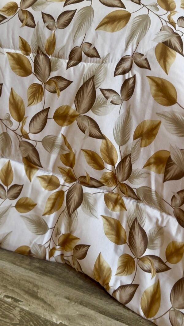 Screenshot Couette 2 Places Imprimé Feuilles Beige et Doré – Style Nature