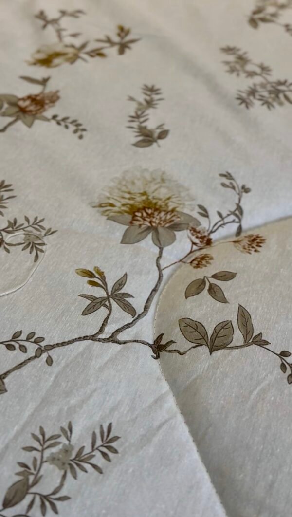 Screenshot Couette 2 Places Florale Beige – Motif Fleurs Élégantes