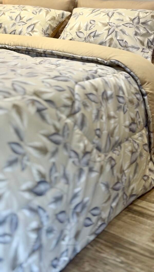 Screenshot Couette 2 Places Motif Feuilles Bleu Gris – Style Nature Chic