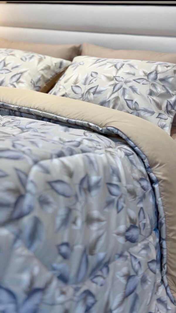 Screenshot Couette 2 Places Motif Feuilles Bleu Gris – Style Nature Chic